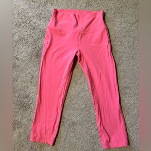 🍋 Lululemon Align Crop 21- double lined size 8. Guava Pink